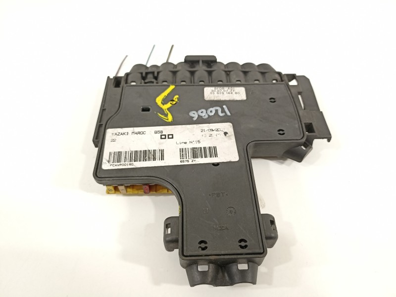 Recambio de caja reles / fusibles para citroën c4 grand picasso sx referencia OEM IAM 9662914480  