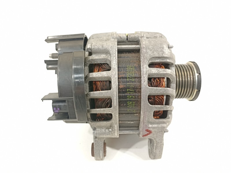 Recambio de alternador para dacia duster ii sl 2019 referencia OEM IAM 231005300R  