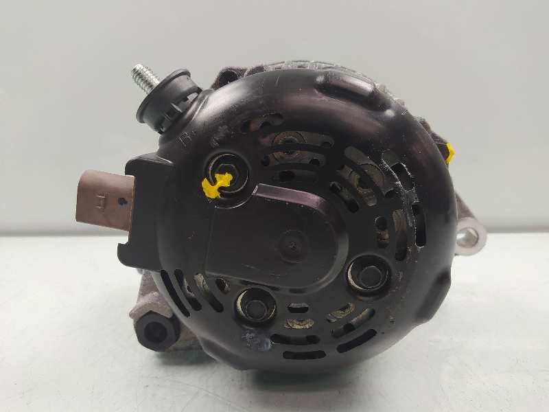Recambio de alternador para kia cee´d sporty wagon drive referencia OEM IAM 373002A700  