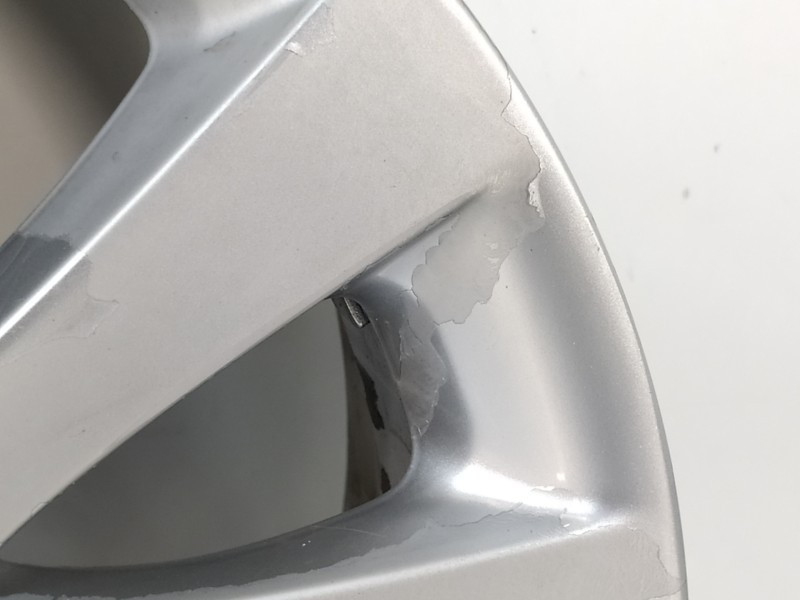 Recambio de llanta para citroën c5 berlina business referencia OEM IAM 9687895880  