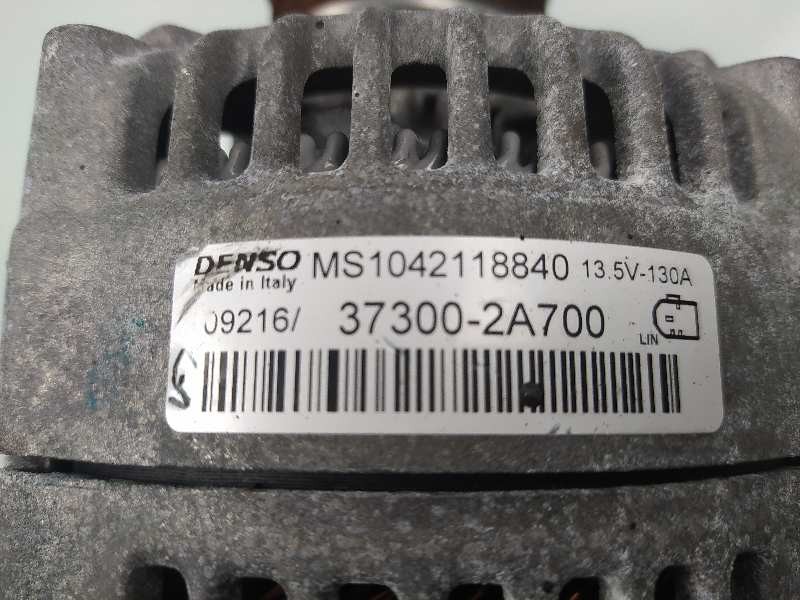 Recambio de alternador para kia cee´d sporty wagon drive referencia OEM IAM 373002A700  