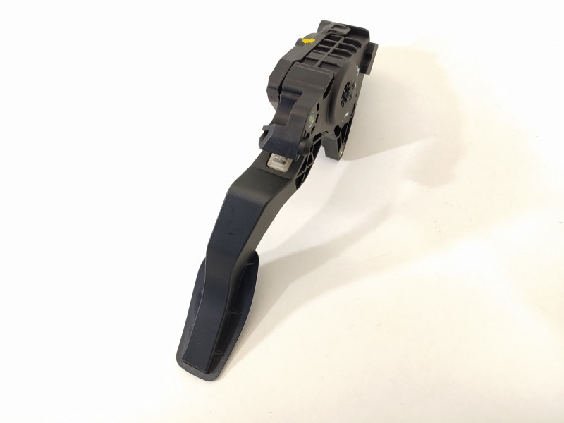 Recambio de potenciometro pedal para nissan qashqai (j11) 360 referencia OEM IAM 180024BA0B 6PV00997815 
