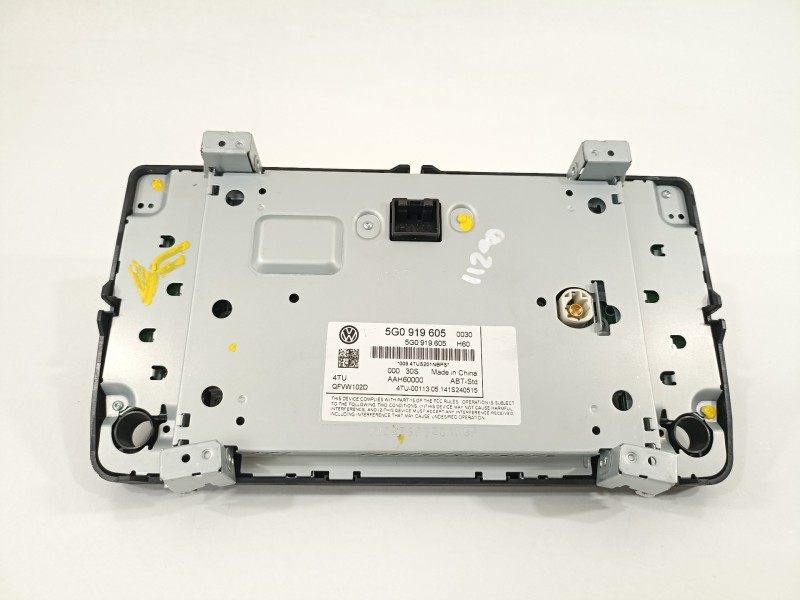 Recambio de pantalla multifuncion para volkswagen golf vii lim. advance bluemotion referencia OEM IAM 5G0919605  