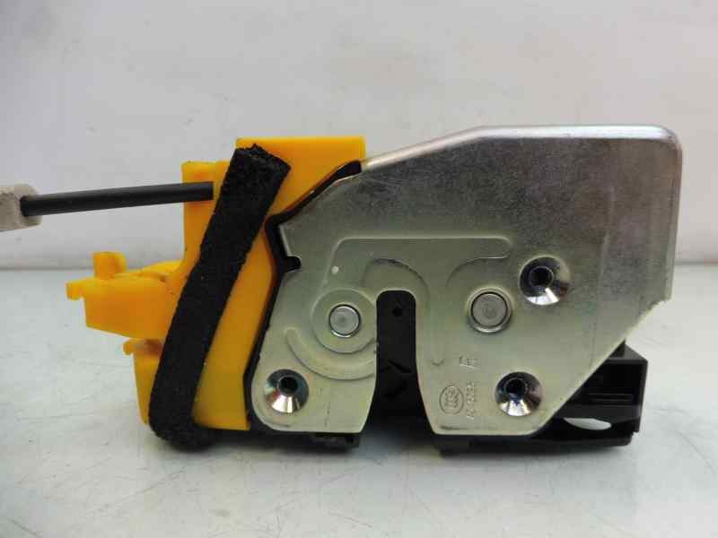 Recambio de cerradura puerta delantera derecha para kia cee´d sporty wagon drive referencia OEM IAM 81320A2410  