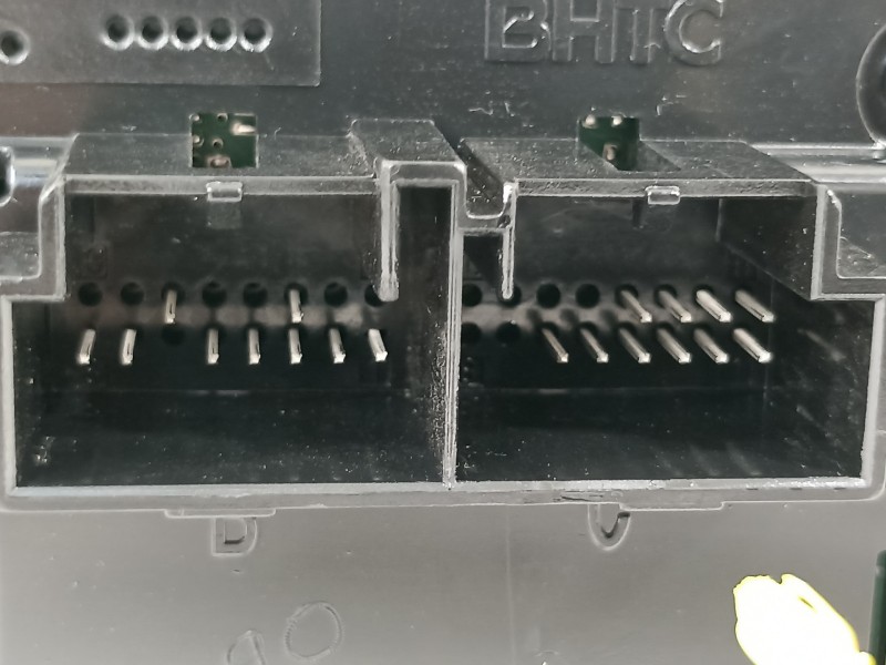 Recambio de mando climatizador para volkswagen golf vii lim. advance bluemotion referencia OEM IAM 5G0907044AF  