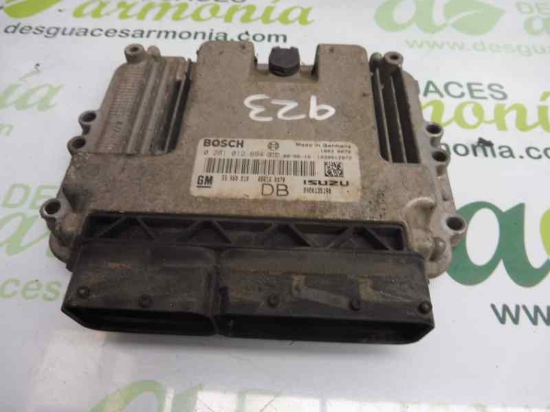 Recambio de centralita motor uce para opel astra h berlina cosmo referencia OEM IAM 55560810 0281012694 