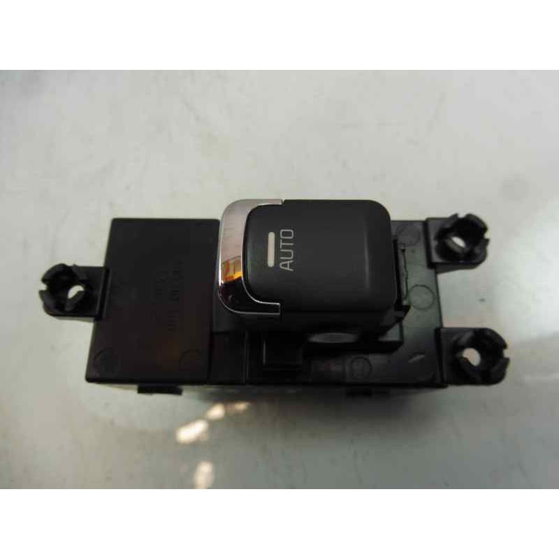 Recambio de mando elevalunas delantero derecho para kia cee´d sporty wagon drive referencia OEM IAM 93580A2100 4C25101000 