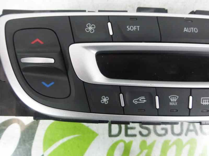 Recambio de mando climatizador para renault megane iii berlina 5 p dynamique referencia OEM IAM 275100007R T1001936V 