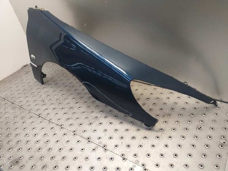 Recambio de aleta delantera derecha para peugeot 607 (s2) básico referencia OEM IAM 7841Q6  