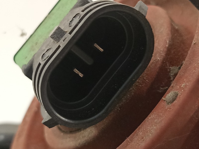 Recambio de faro antiniebla izquierdo para volkswagen golf vii lim. advance bluemotion referencia OEM IAM 5G0941661D  