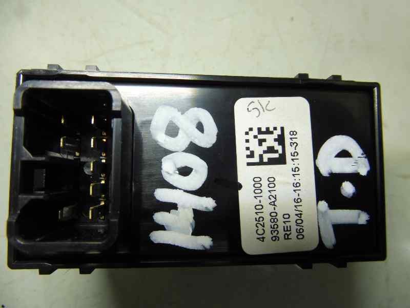 Recambio de mando elevalunas trasero derecho para kia cee´d sporty wagon drive referencia OEM IAM 93580A2100 4C25101000 