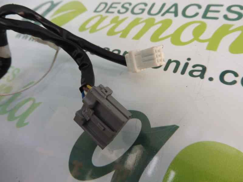 Recambio de mando volante para nissan juke (f15) acenta referencia OEM IAM 14621MD  