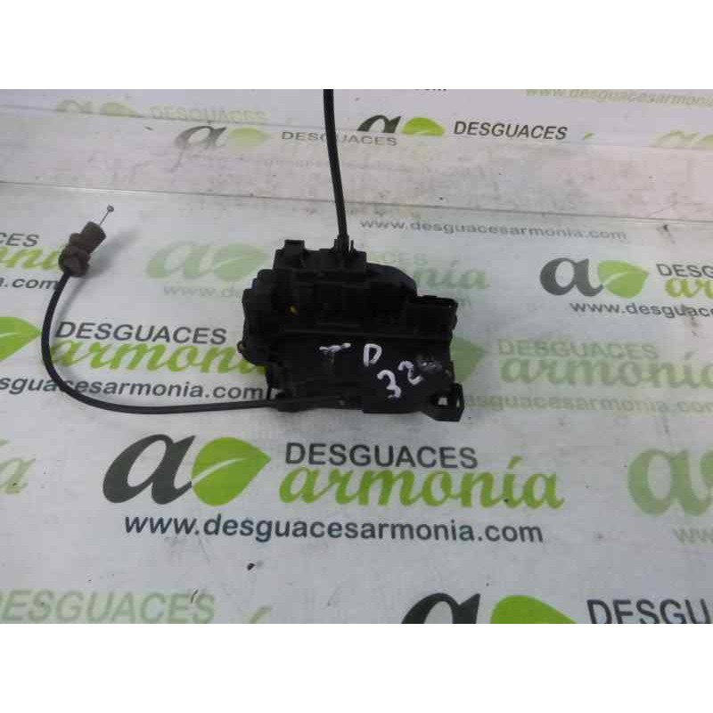 Recambio de cerradura puerta trasera derecha para renault megane iii berlina 5 p dynamique referencia OEM IAM 825020002R  