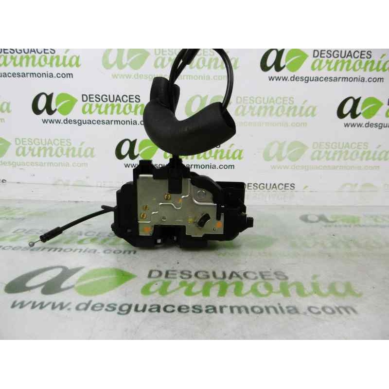 Recambio de cerradura puerta trasera izquierda para renault megane iii berlina 5 p dynamique referencia OEM IAM 825030002R  