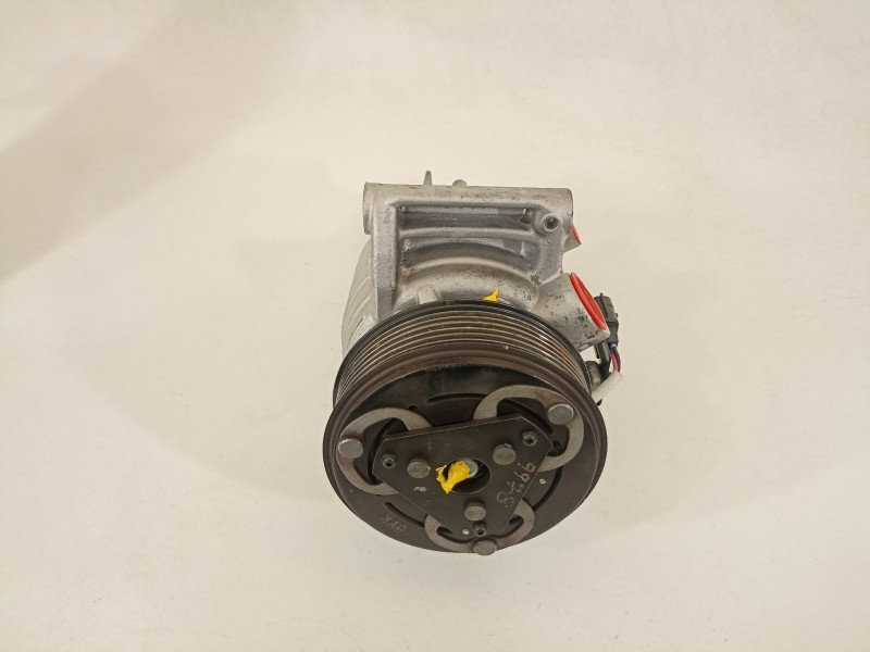 Recambio de compresor aire acondicionado para dacia duster ii sl 2019 referencia OEM IAM 926003541R  