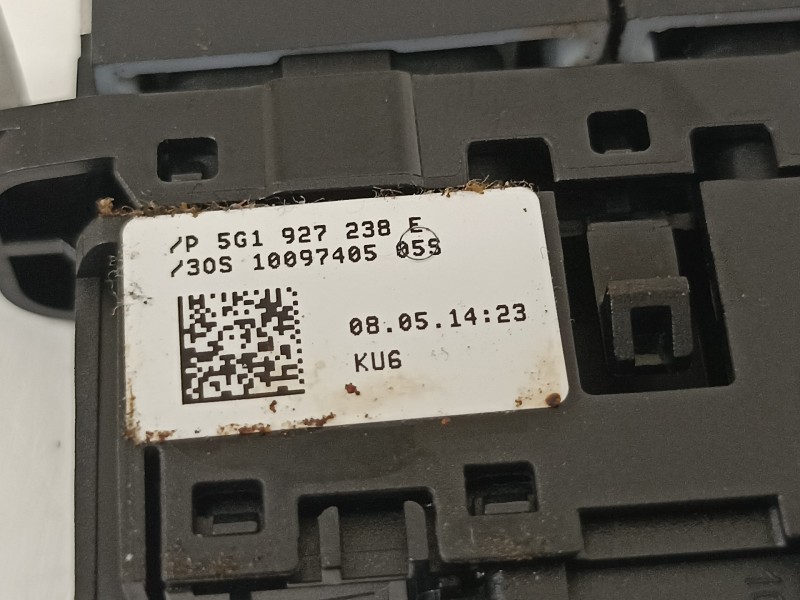 Recambio de mando multifuncion para volkswagen golf vii lim. advance bluemotion referencia OEM IAM 5G1927238E  