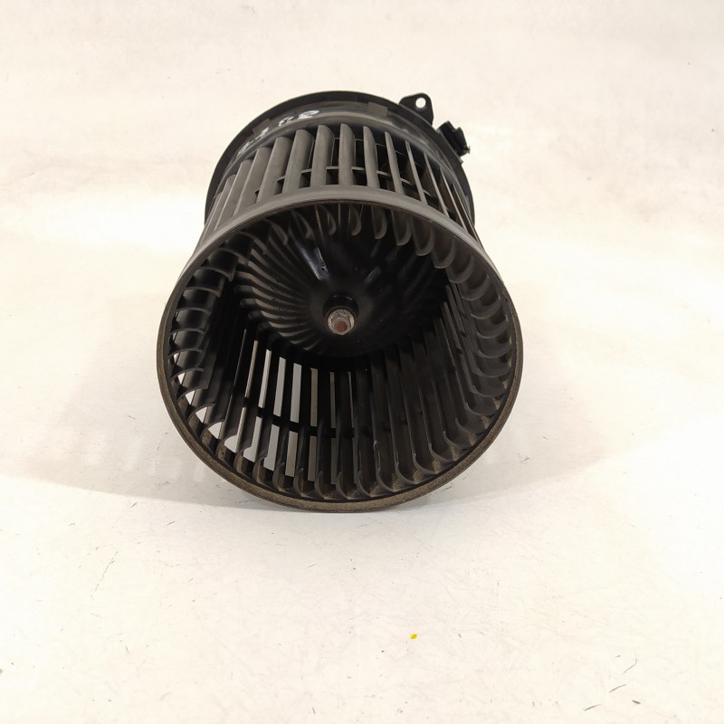 Recambio de ventilador calefaccion para nissan qashqai (j11) 360 referencia OEM IAM 272264EM0A  