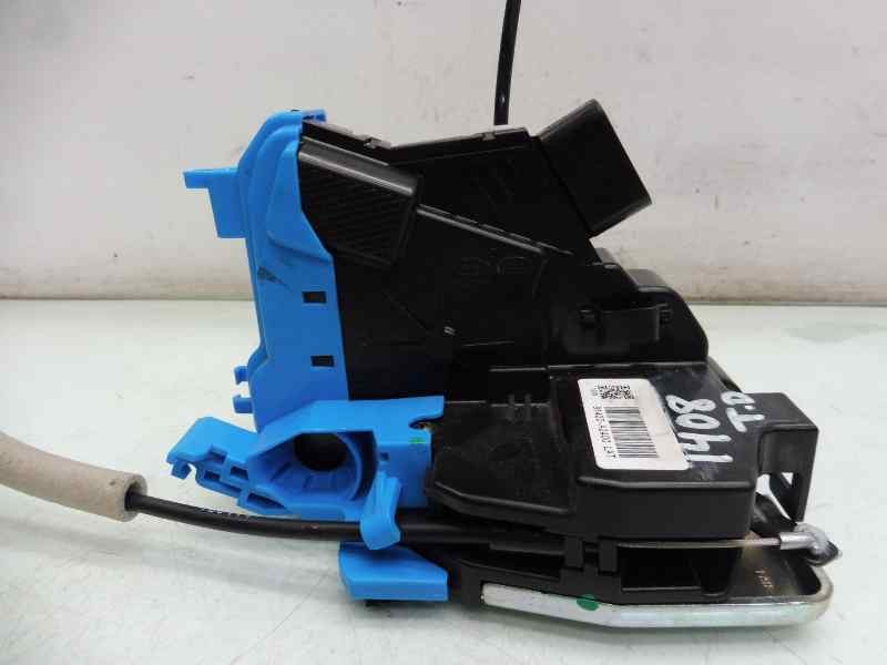 Recambio de cerradura puerta trasera derecha para kia cee´d sporty wagon drive referencia OEM IAM 81420A2400  