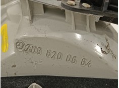Recambio de piloto trasero derecho en porton para mercedes-benz clase clk (w208) coupe 430 (208.370) referencia OEM IAM A2088200 2