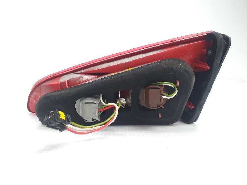 Recambio de piloto trasero izquierdo para peugeot 607 (s2) básico referencia OEM IAM   