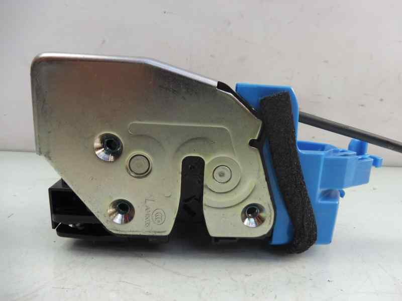 Recambio de cerradura puerta trasera izquierda para kia cee´d sporty wagon drive referencia OEM IAM 81410A2100  