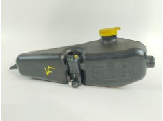 Recambio de deposito limpia para dacia duster ii sl 2019 referencia OEM IAM 289107187R 289104583R 289100774R