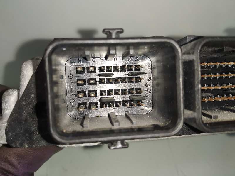 Recambio de centralita motor uce para peugeot 3008 premium referencia OEM IAM 9663476180 0281012980 9653958980