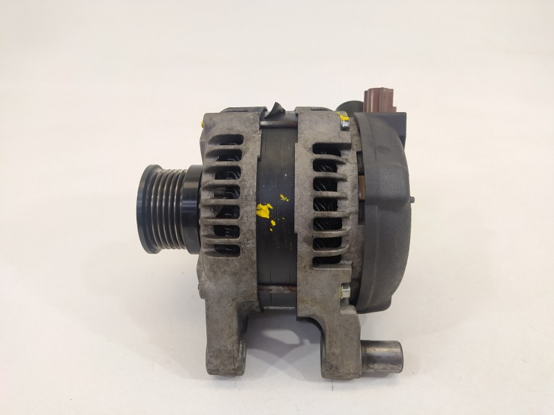 Recambio de alternador para ford kuga (cbv) 2.0 tdci cat referencia OEM IAM RE8M5T10300YB  