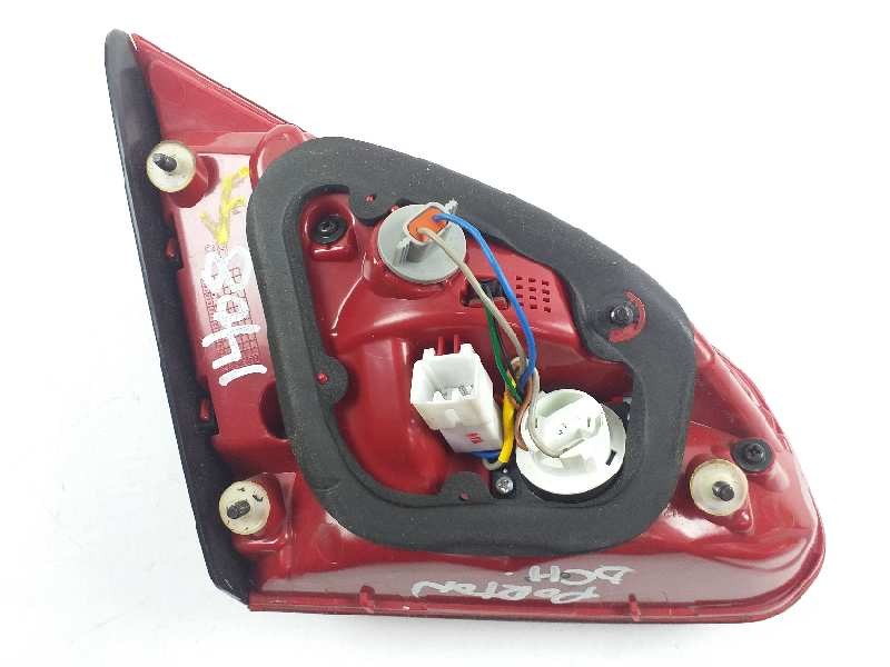 Recambio de piloto trasero derecho para kia cee´d sporty wagon drive referencia OEM IAM 92404A2200  