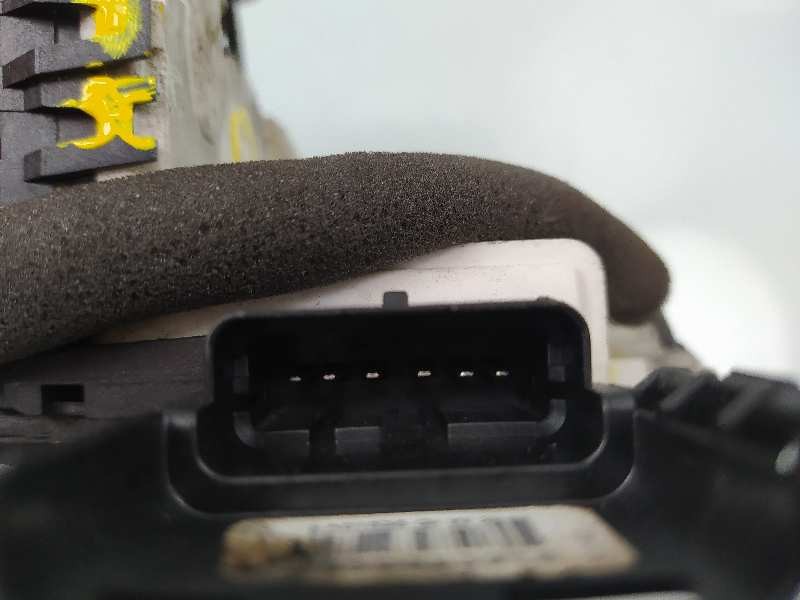 Recambio de cerradura puerta delantera derecha para peugeot 3008 premium referencia OEM IAM 732290  