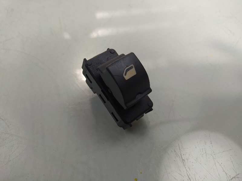 Recambio de mando elevalunas delantero derecho para peugeot 3008 premium referencia OEM IAM 30170308  