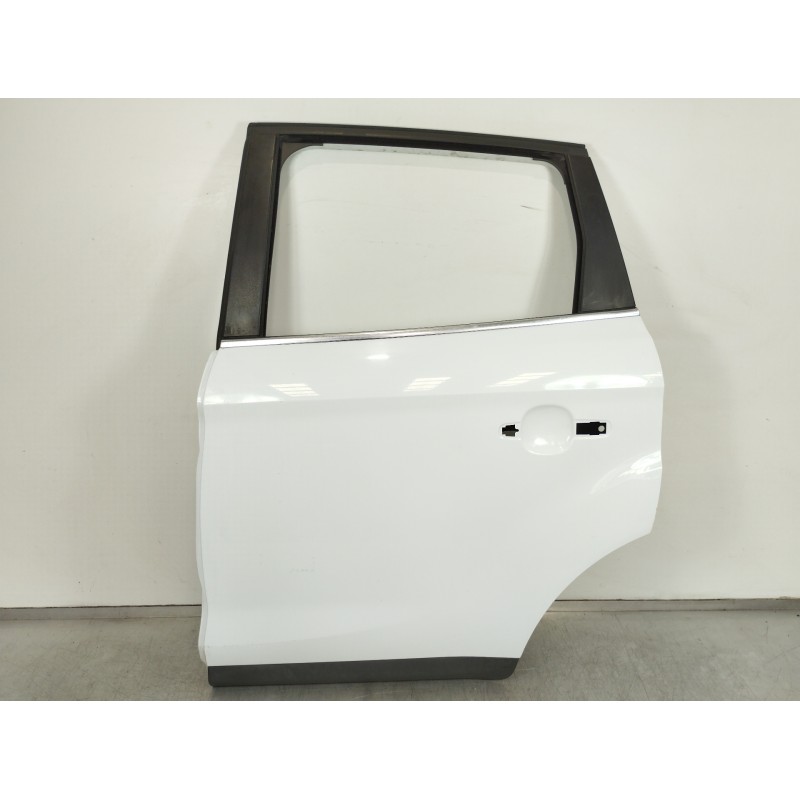 Recambio de puerta trasera izquierda para ford kuga (cbv) 2.0 tdci cat referencia OEM IAM   