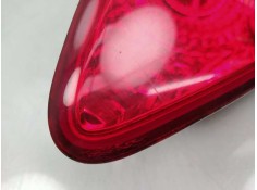 Recambio de piloto trasero derecho en porton para peugeot 3008 premium referencia OEM IAM 9683460980 26030204  2