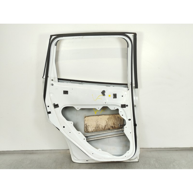 Recambio de puerta trasera izquierda para ford kuga (cbv) 2.0 tdci cat referencia OEM IAM   