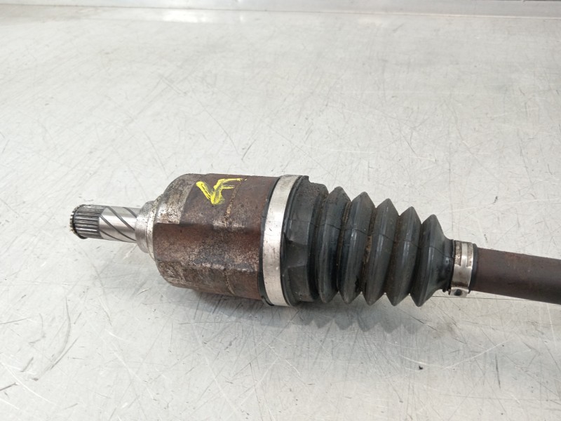 Recambio de transmision delantera izquierda para dacia duster ii sl 2019 referencia OEM IAM 391016491R  