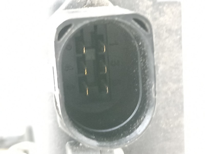 Recambio de cerradura puerta trasera derecha para volkswagen passat berlina (3b3) advance referencia OEM IAM 3B1837016CA  