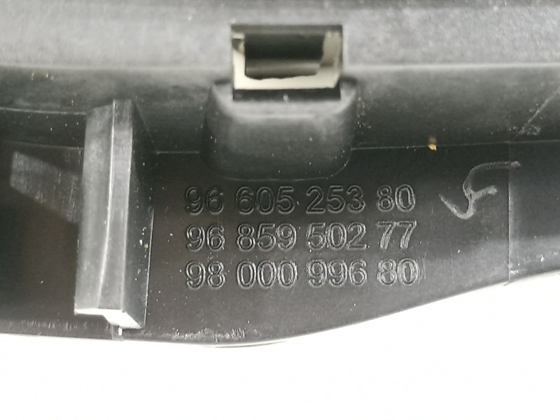 Recambio de maneta interior delantera derecha para citroën c4 picasso feel referencia OEM IAM 9660525380 9685950277 9800099680