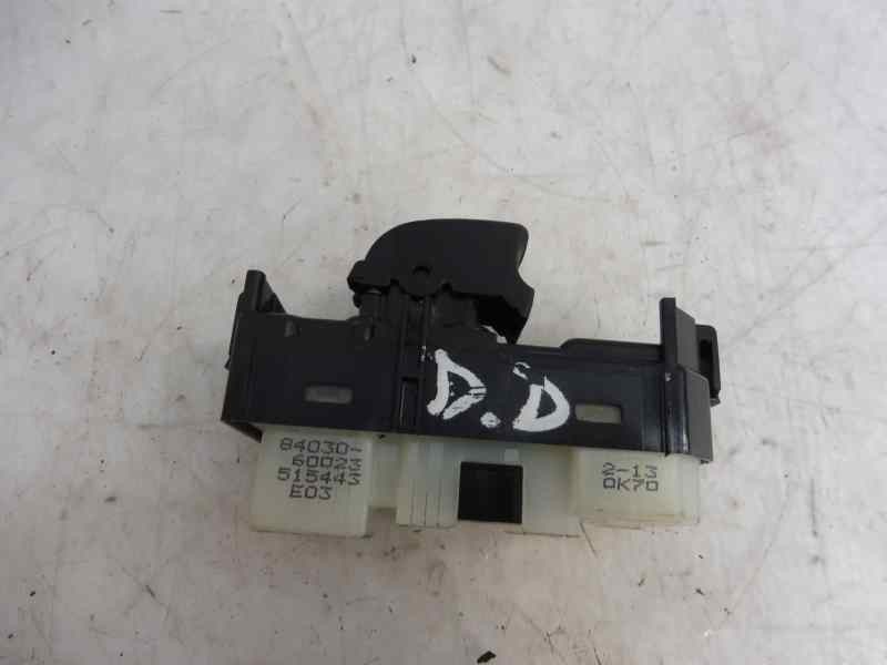 Recambio de mando elevalunas delantero derecho para toyota land cruiser (j12) 3.0 d4-d vx referencia OEM IAM   