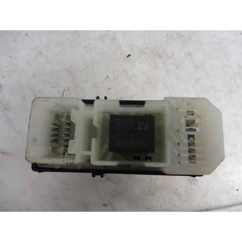 Recambio de mando elevalunas delantero derecho para toyota land cruiser (j12) 3.0 d4-d vx referencia OEM IAM   