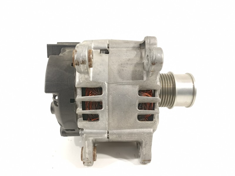Recambio de alternador para seat arona xperience referencia OEM IAM 05E903026Q 2740516C TG14LLD139