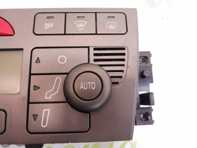 Recambio de mando climatizador para lancia ypsilon (101) 1.3 multijet 16v referencia OEM IAM 735369969 A83005400 
