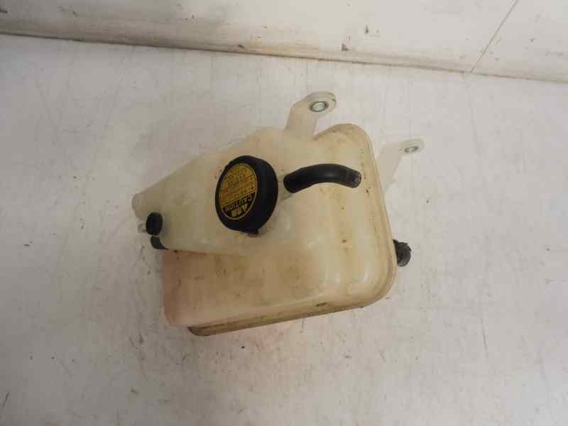 Recambio de deposito expansion para toyota land cruiser (j12) 3.0 d4-d vx referencia OEM IAM   