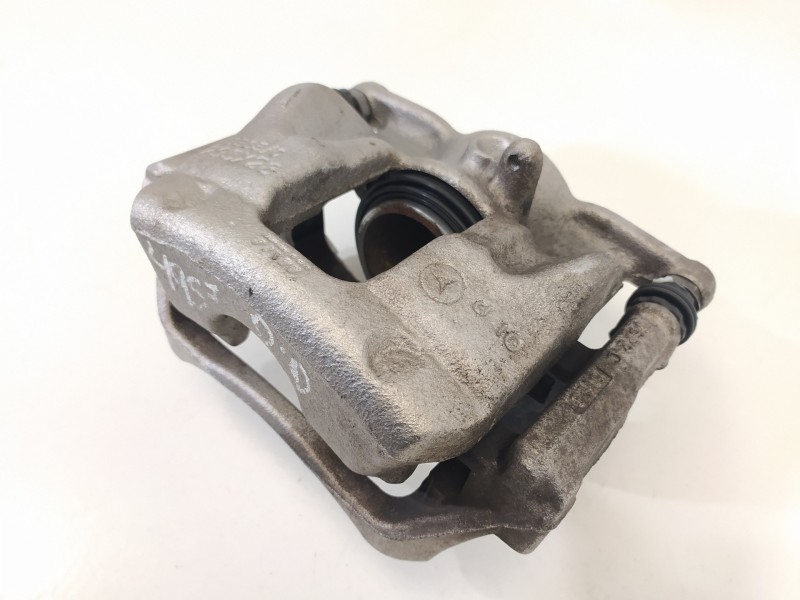 Recambio de pinza freno delantera derecha para mercedes-benz clase gla (w156) gla 200 (156.943) referencia OEM IAM   
