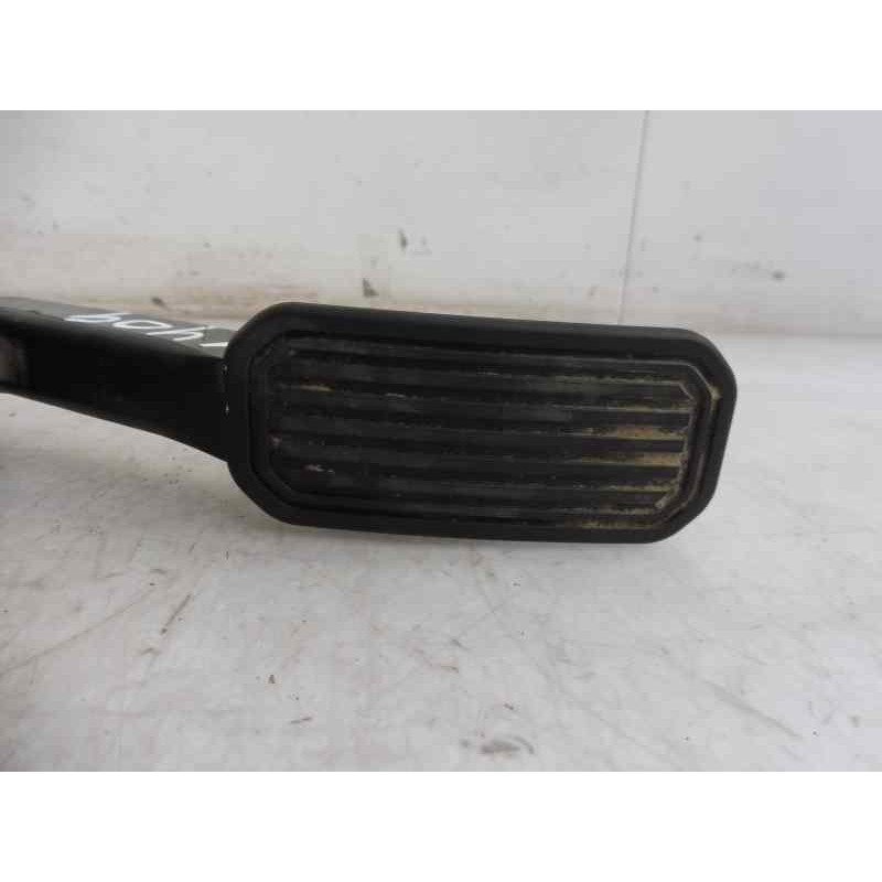 Recambio de potenciometro pedal para toyota land cruiser (j12) 3.0 d4-d vx referencia OEM IAM  1988003020 