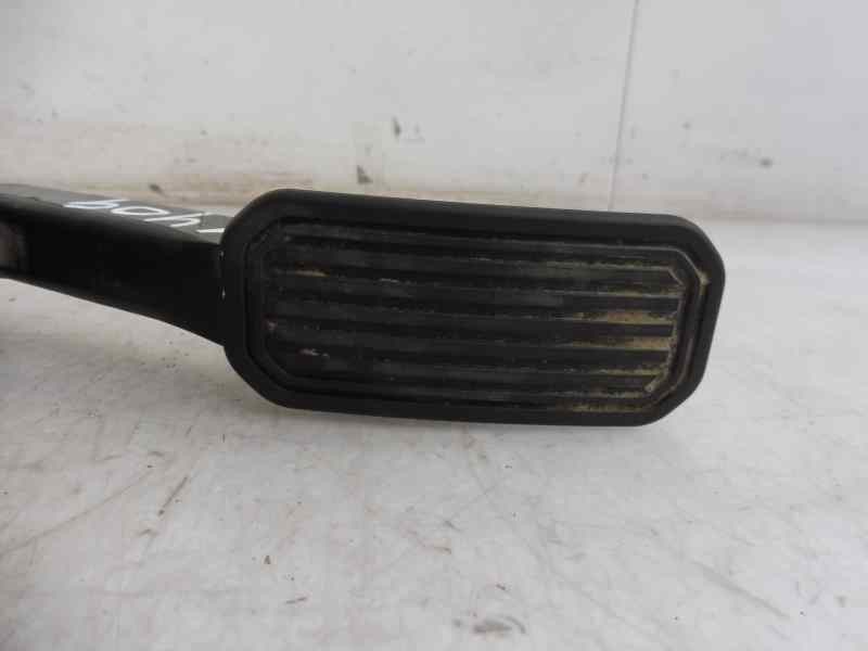 Recambio de potenciometro pedal para toyota land cruiser (j12) 3.0 d4-d vx referencia OEM IAM  1988003020 