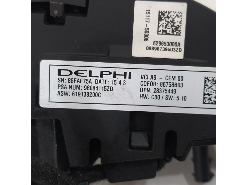 Recambio de mando volante para peugeot 208 business line referencia OEM IAM 86FAE75A  