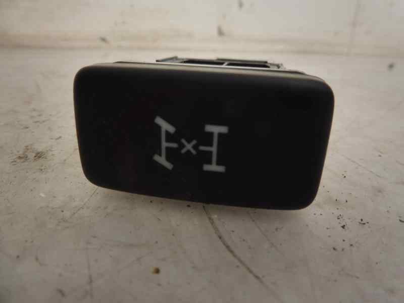 Recambio de mando multifuncion para toyota land cruiser (j12) 3.0 d4-d vx referencia OEM IAM   