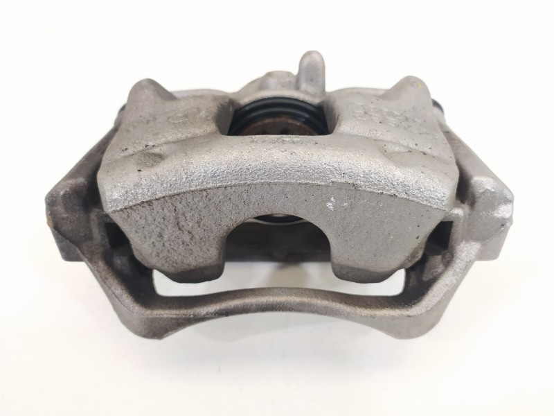 Recambio de pinza freno delantera izquierda para mercedes-benz clase gla (w156) gla 200 (156.943) referencia OEM IAM   