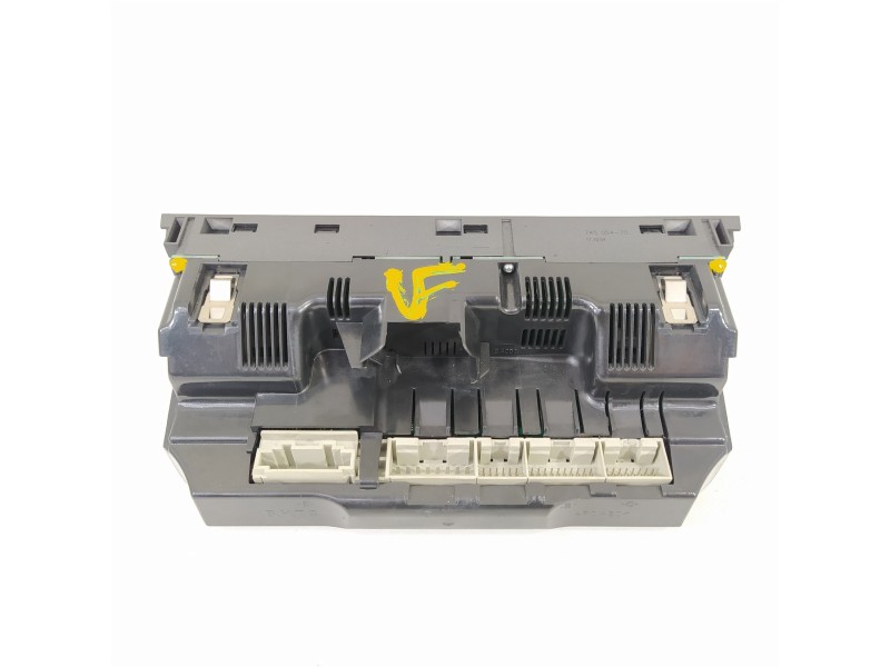Recambio de mando climatizador para audi a6 berlina (4f2) 3.0 tdi quattro (165kw) referencia OEM IAM 4F1820043G  