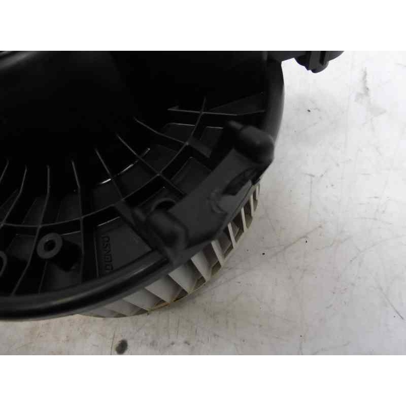 Recambio de ventilador calefaccion para toyota land cruiser (j12) 3.0 d4-d vx referencia OEM IAM  1163409160 